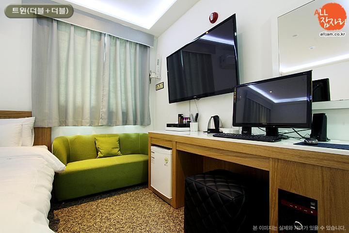 The Hotel Bon Suwon Rum bild