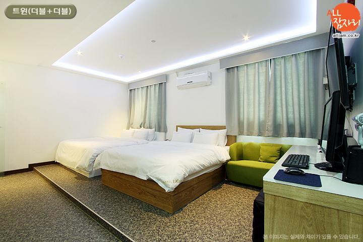 The Hotel Bon Suwon Rum bild