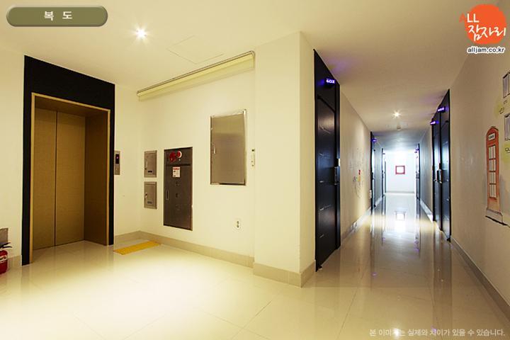 The Hotel Bon Suwon Exteriör bild