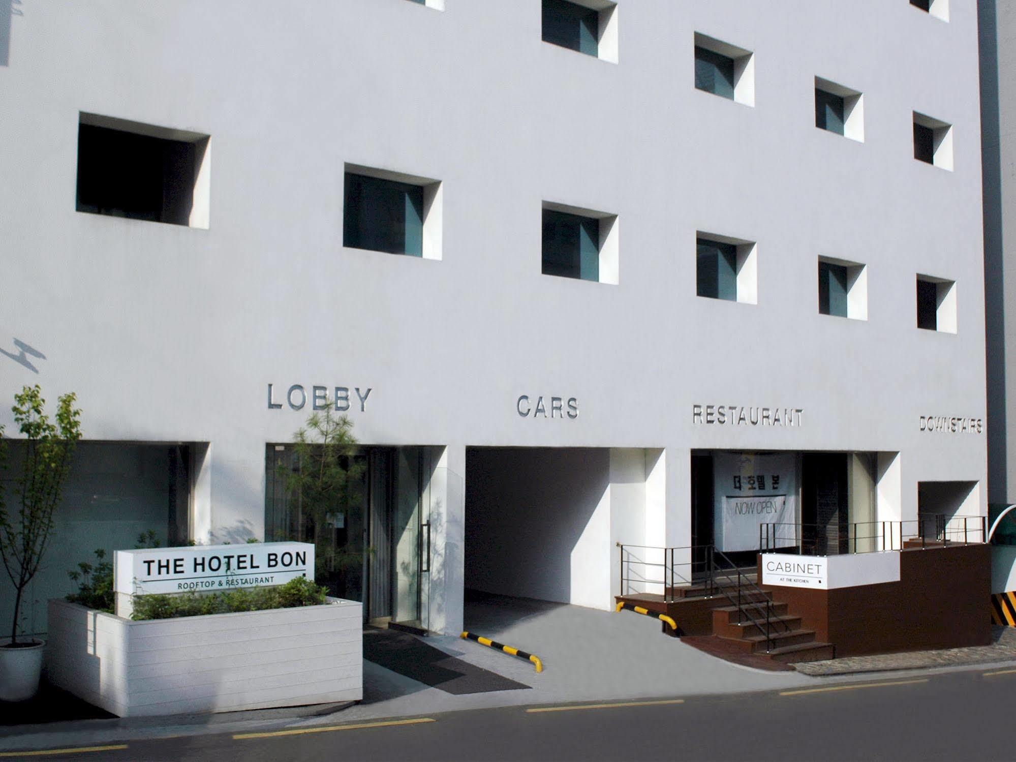 The Hotel Bon Suwon Exteriör bild