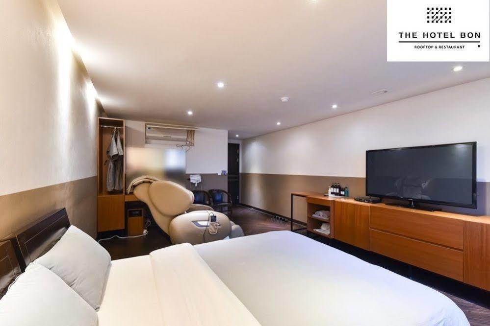 The Hotel Bon Suwon Exteriör bild